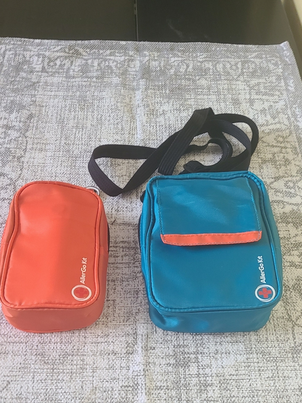 AllerGoKit Medical Organizer - Picture 7 of 8